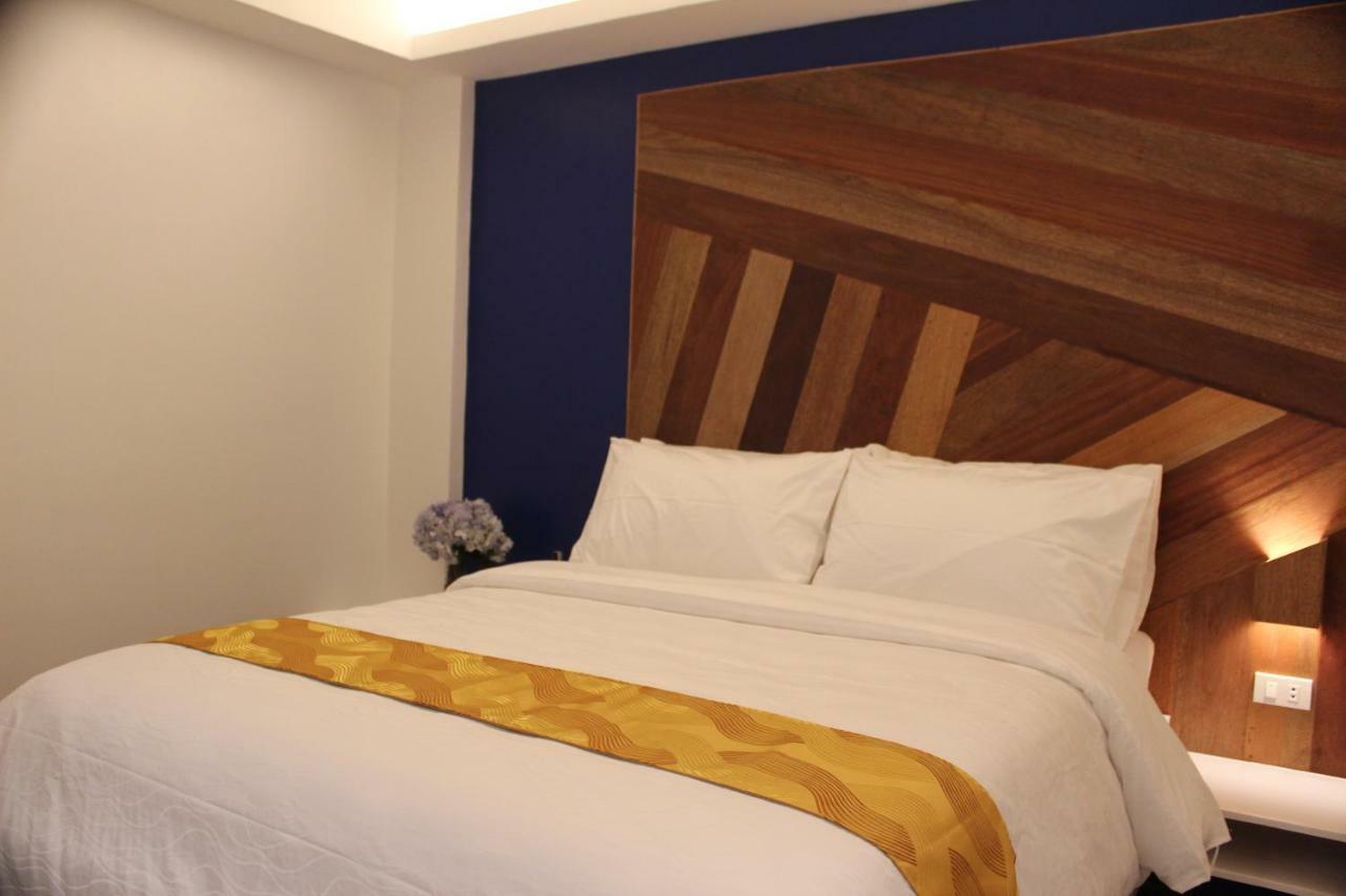 Oyo 609 G Executive Hotel And Spa Boracay Manoc-Manoc Exteriér fotografie